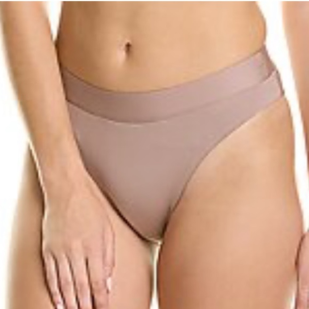 Monica Hansen Beachware That Sporty Vibe High Waisted Bottom